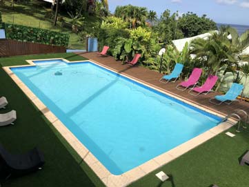 piscine nid tropical